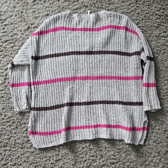 Free People Oversized Sweater - Picture 3 of 5